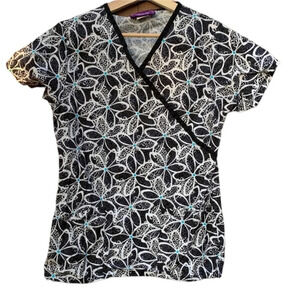 SCRUBWORKS small top